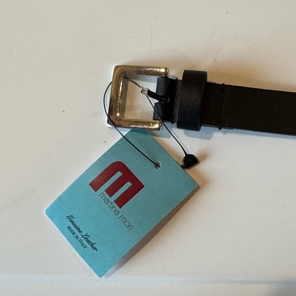 NWT Martina Mori Made In Italy Leather Smooth Classic Black Belt. 37” - Picture 4 of 6